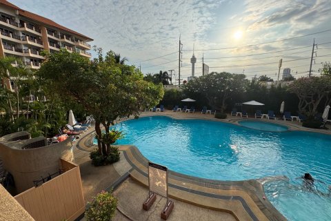 Apartment in Pattaya, Thailand 384 bedrooms № 123365 - photo 21