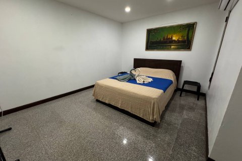 Apartment in Pattaya, Thailand 384 bedrooms № 123365 - photo 10