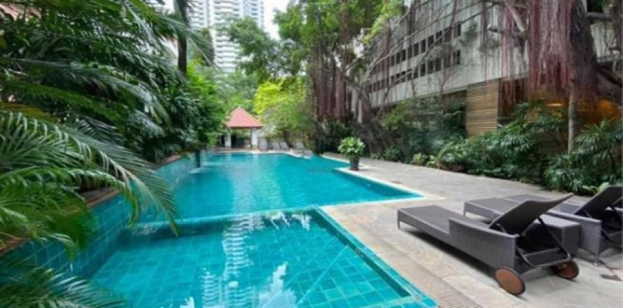 Maison à Bangkok, Thaïlande 3 chambres № 126806