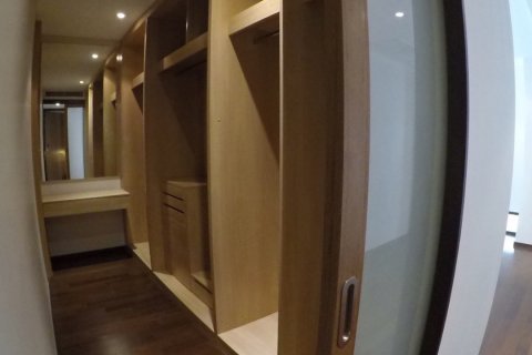 Кондоминиум с 3 спальнями в Бангкоке, Таиланд № 143845 - фото 6