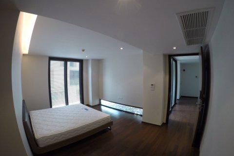 Кондоминиум с 3 спальнями в Бангкоке, Таиланд № 143845 - фото 8