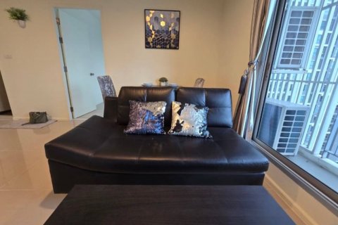 Condo in Khlong Toei, Bangkok, Thailand, 2 bedrooms  № 123862 - photo 8