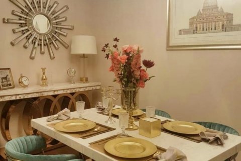 Condo in Watthana, Bangkok, Thailand, 3 bedrooms  № 123861 - photo 5