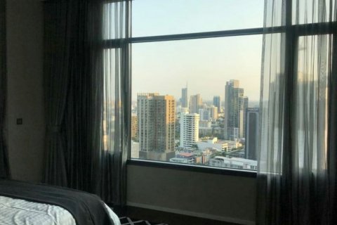 Condo in Watthana, Bangkok, Thailand, 3 bedrooms  № 123861 - photo 19