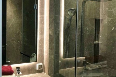 Condo in Watthana, Bangkok, Thailand, 3 bedrooms  № 123861 - photo 10