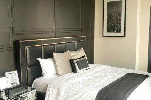 Condo in Watthana, Bangkok, Thailand, 3 bedrooms  № 123861 - photo 15