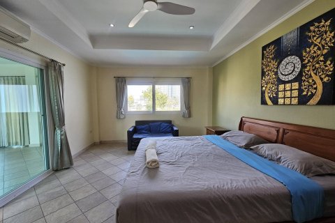 Дом в Паттайе, Таиланд с 5 спальнями  № 130358 - фото 26