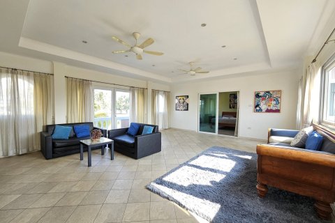 Дом в Паттайе, Таиланд с 5 спальнями  № 130358 - фото 24