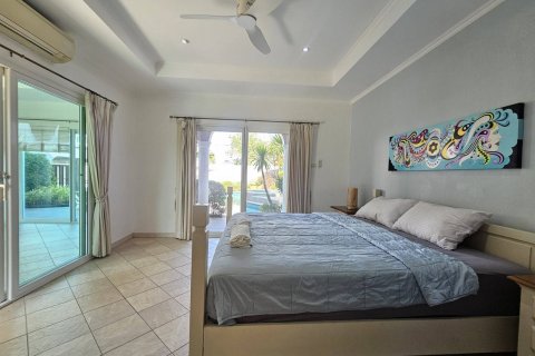 Дом в Паттайе, Таиланд с 5 спальнями  № 130358 - фото 13