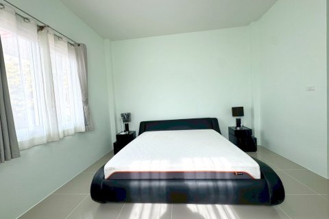 Дом в Паттайе, Таиланд с 3 спальнями  № 130359 - фото 11