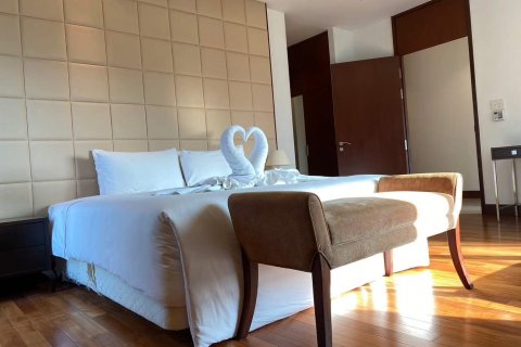 Кондоминиум с 4 спальнями в Патхум Ване, Бангкок, Таиланд № 123878 - фото 12