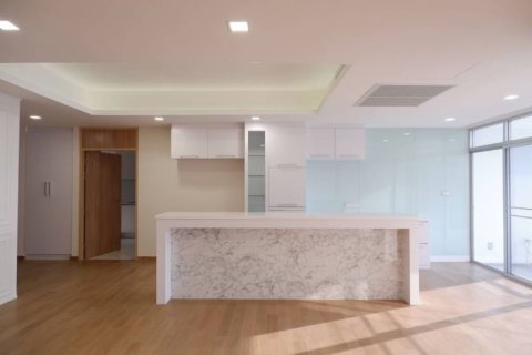 Кондоминиум с 3 спальнями в Ваттхане, Бангкок, Таиланд № 123879 - фото 20