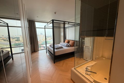 Condo in Sathon, Bangkok, Thailand, 3 bedrooms  № 123875 - photo 12