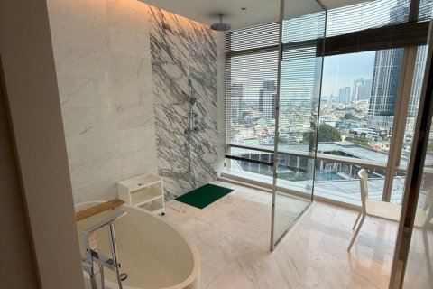 Кондоминиум с 3 спальнями в Сатхоне, Бангкок, Таиланд № 123877 - фото 10