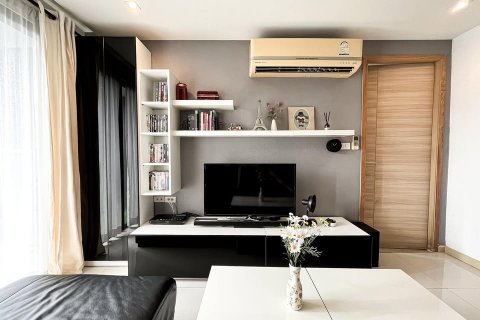 Кондоминиум с 1 спальней в Ваттхане, Бангкок, Таиланд № 123880 - фото 7