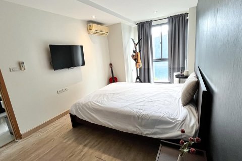 Кондоминиум с 1 спальней в Ваттхане, Бангкок, Таиланд № 123880 - фото 11