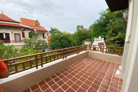 Дом в Паттайе, Таиланд с 4 комнатами  № 80511 - фото 9