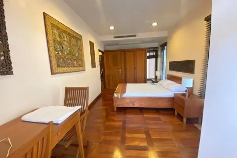 Дом в Паттайе, Таиланд с 4 комнатами  № 80511 - фото 7