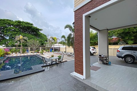 Дом в Хуа Хине, Таиланд с 4 спальнями  № 125239 - фото 4