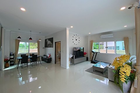 Дом в Хуа Хине, Таиланд с 4 спальнями  № 125239 - фото 6