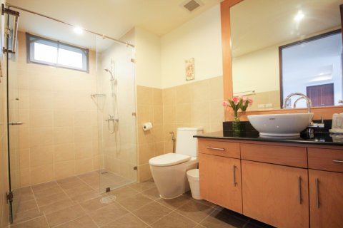 Кондоминиум с 2 спальнями в Хуа Хине, Таиланд № 125240 - фото 11