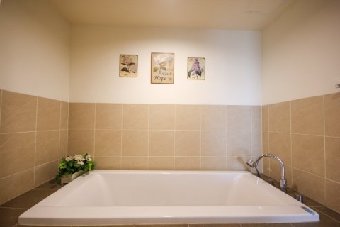 Кондоминиум с 2 спальнями в Хуа Хине, Таиланд № 125240 - фото 14