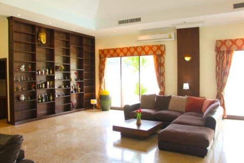 Дом в Хуа Хине, Таиланд с 5 спальнями  № 125245 - фото 15