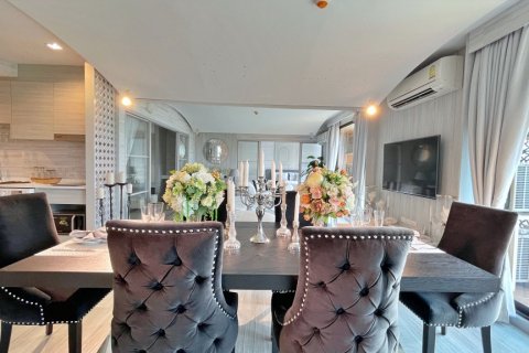 Condo in Hua Hin, Thailand, 4 bedrooms  № 125243 - photo 10