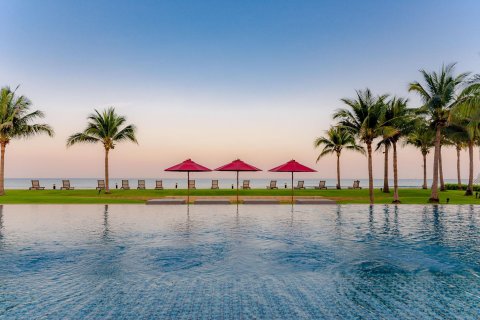 Condo in Hua Hin, Thailand, 4 bedrooms  № 125243 - photo 5