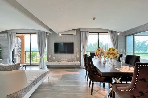 Condo in Hua Hin, Thailand, 4 bedrooms  № 125243 - photo 13