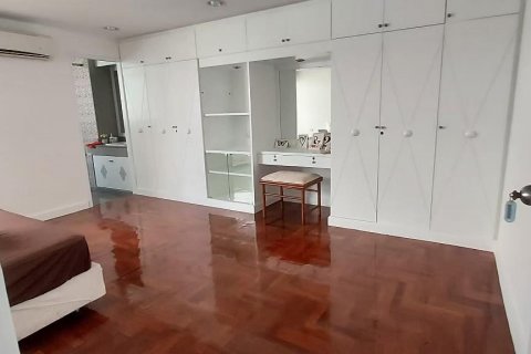 Кондоминиум с 5 спальнями в Сатхоне, Бангкок, Таиланд № 123629 - фото 15