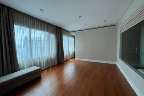 Кондоминиум с 3 спальнями в Клонг Тоэй, Бангкок, Таиланд № 123633 - фото 17