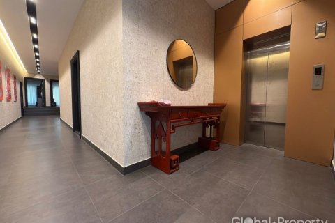 House in Pattaya, Thailand 7 bedrooms № 132287 - photo 27