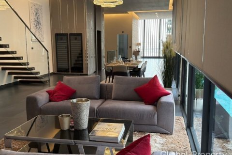 House in Pattaya, Thailand 7 bedrooms № 132287 - photo 6