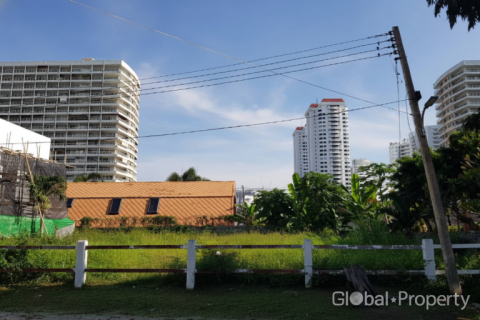 Земельный участок в Паттайе, Таиланд  № 132291