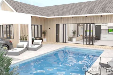 House in Pattaya, Thailand 5 bedrooms № 132290 - photo 1