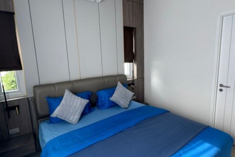 House in Pattaya, Thailand 5 bedrooms № 132290 - photo 8