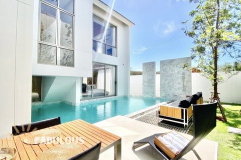 Villa in Phuket, Thailand 3 bedrooms № 124300 - photo 3