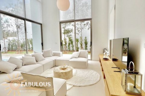 Villa in Phuket, Thailand 3 bedrooms № 124300 - photo 7