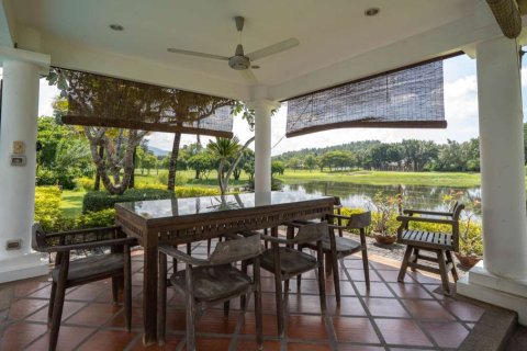 Villa in Chiang Mai, Thailand 4 bedrooms № 121477 - photo 13