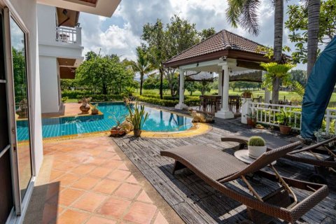 Villa à Chiang Mai, Thaïlande 4 chambres № 121477 - photo 11