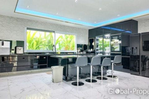 Дом в Паттайе, Таиланд с 4 спальнями  № 144490 - фото 8