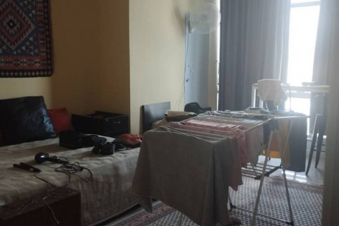 Condo in Bangkok, Thailand, 2 bedrooms  № 144493 - photo 2