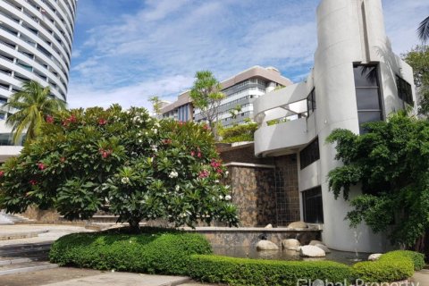 Коммерческая недвижимость в Паттайе, Таиланд 100м2  № 144491 - фото 2