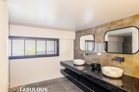 Villa à Phuket, Thaïlande 6 chambres № 124369 - photo 2