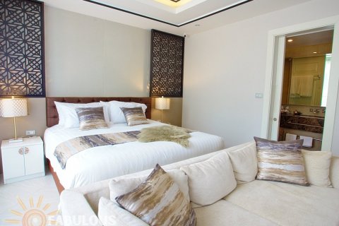 Condo à Surin, Thaïlande, 1 chambre  № 124372 - photo 7