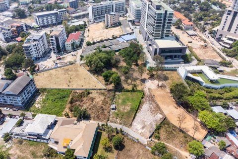 Land in Pattaya, Thailand 1692 sq.m. № 120539 - photo 5