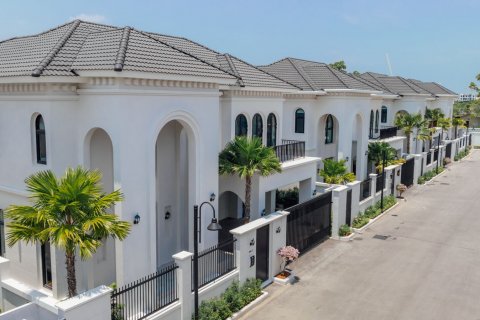 Вилла в Банг Тао, Таиланд с 4 комнатами  № 70355 - фото 2