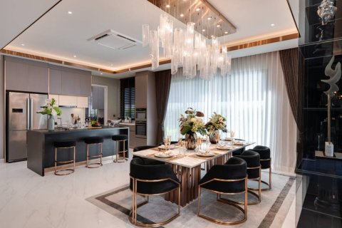 House in Bang Kaeo, Thailand 5 bedrooms № 120500 - photo 6