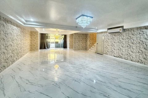 Duplex à Bangkok, Thaïlande 4 chambres № 86712 - photo 5